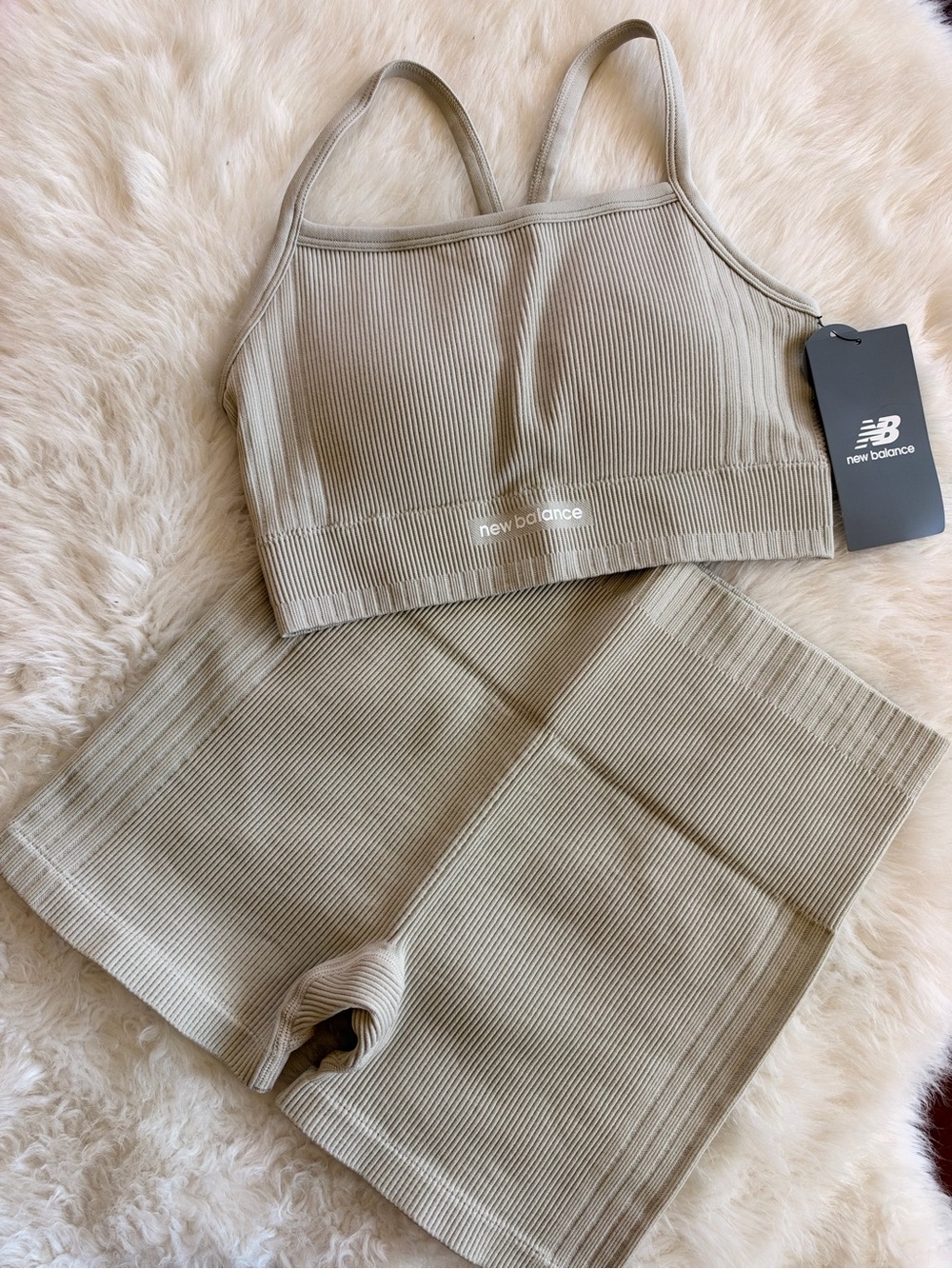 New Balance Matching Seamless Set Bra Shorts Shipyard